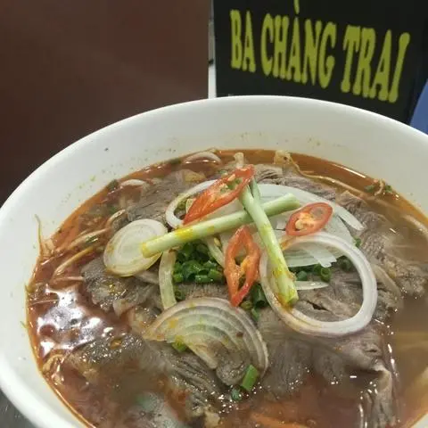 Hình ảnh Bún bò nạm