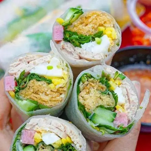 Hình ảnh Bánh Cuốn Chả Cá
