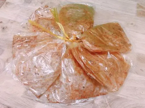 Hình ảnh Bánh tráng cay rất cay