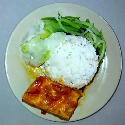 Hình ảnh Cơm Đậu Hủ Sốt Cà 