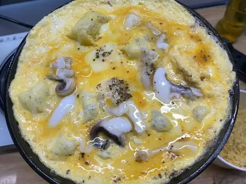 Hình ảnh Cơm Mực Phủ Trứng 