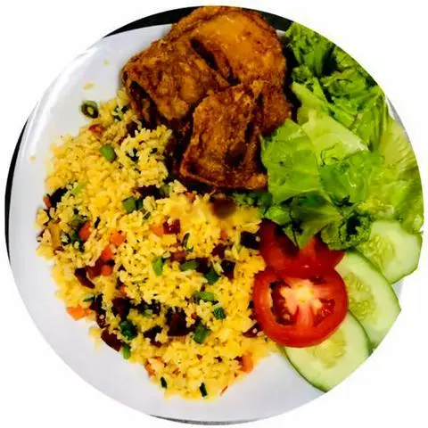 Hình ảnh Cơm chiên Dương Châu - má đùi