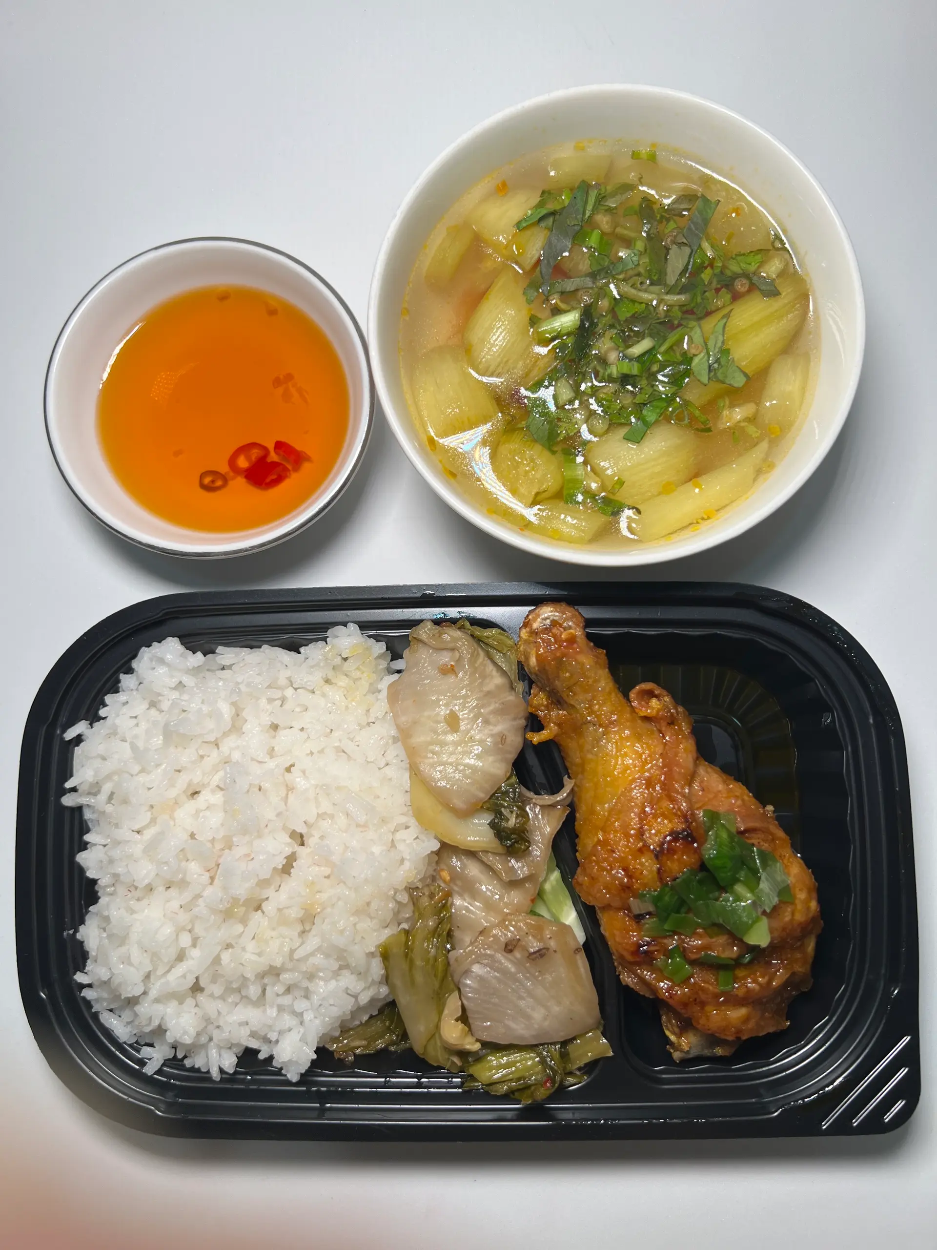 Hình ảnh Combo Cơm Gà Chiên + Canh Khổ Qua 