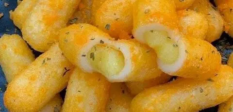 Hình ảnh BÁNH GẠO PHÔ MAI CHIÊN LẮC