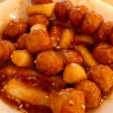 Hình ảnh Cá viên chiên tokk chua cay