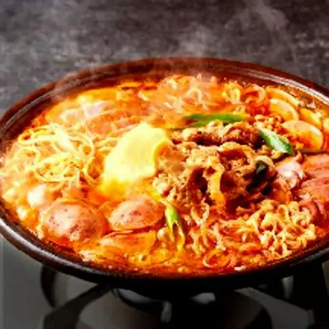Hình ảnh No.5 Lẩu xúc xích kimchi phần 2 người
