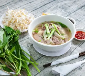 Hình ảnh Phở gân - tái - bò viên