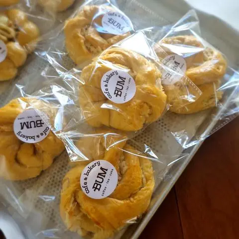 Hình ảnh Bánh mì bơ dừa