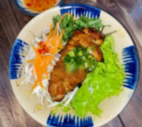 Hình ảnh Bún thịt lụi nướng