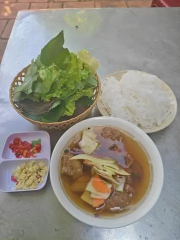 Hình ảnh Bún Chả Hà Nội + 1 Nem Rán