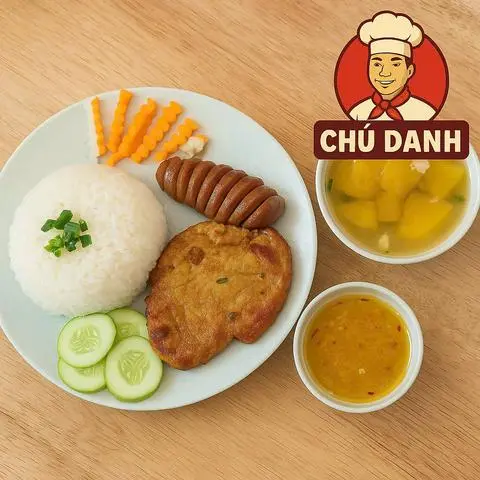 Hình ảnh Cơm Sườn Nướng + Lạp Xưởng nướng ⭐️