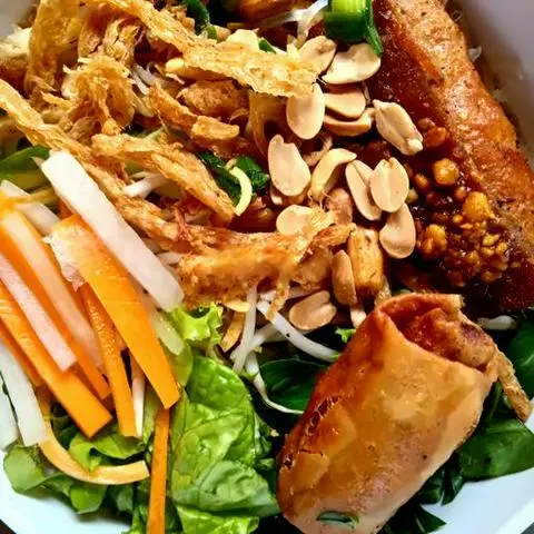 Hình ảnh Bún Chả Giò