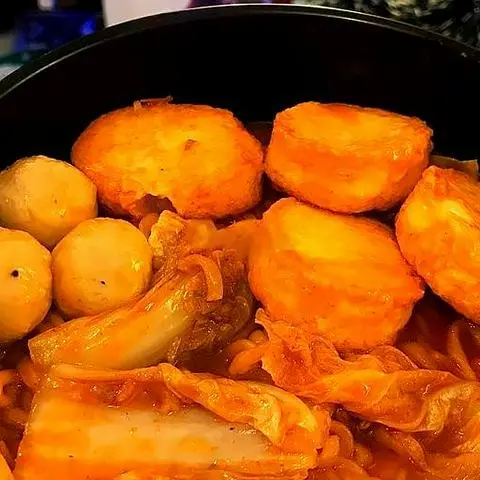 Hình ảnh Soup tok đậu hủ chả cá phô mai