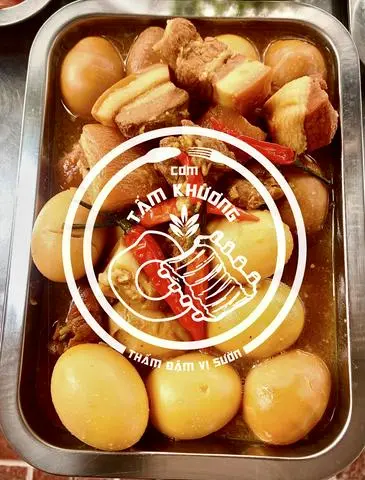 Hình ảnh Cơm tấm thịt kho trứng 
