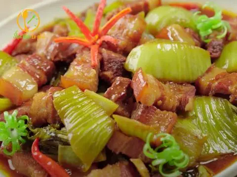 Hình ảnh Cơm thịt kho dưa cải