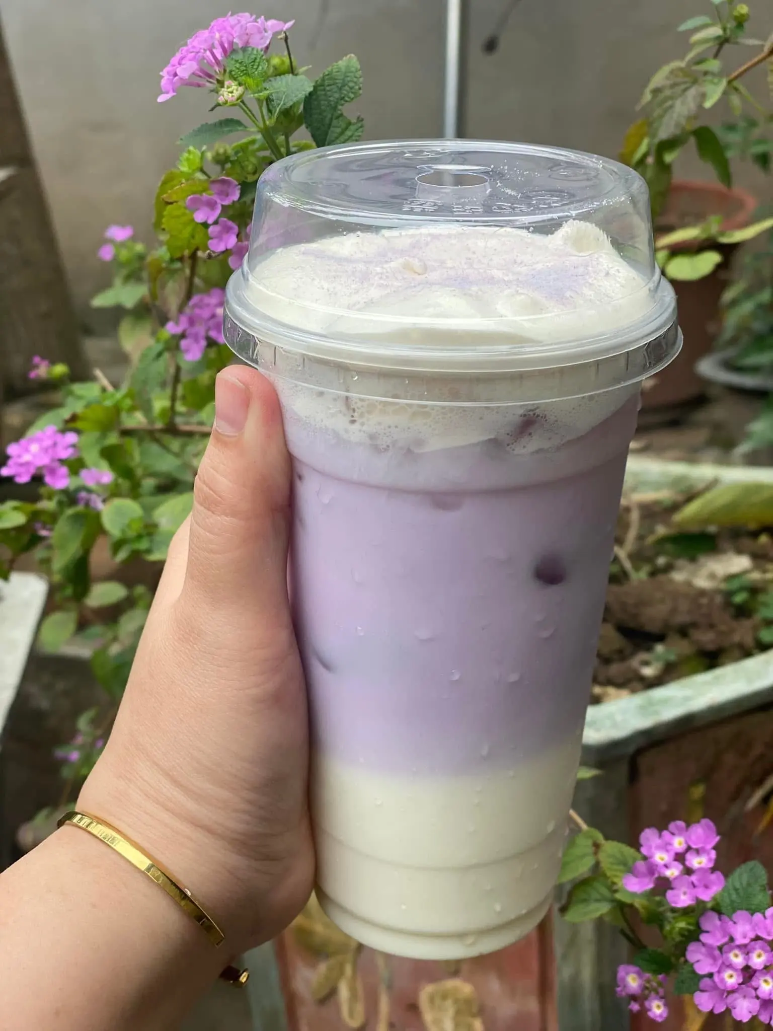 Hình ảnh Khoai môn kem muối