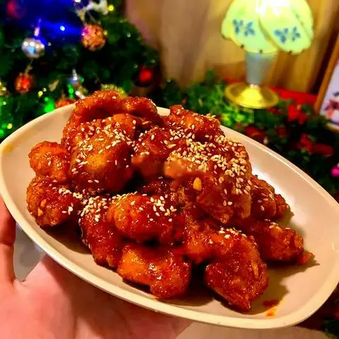 Hình ảnh Gà rán tok sốt bơ tỏi