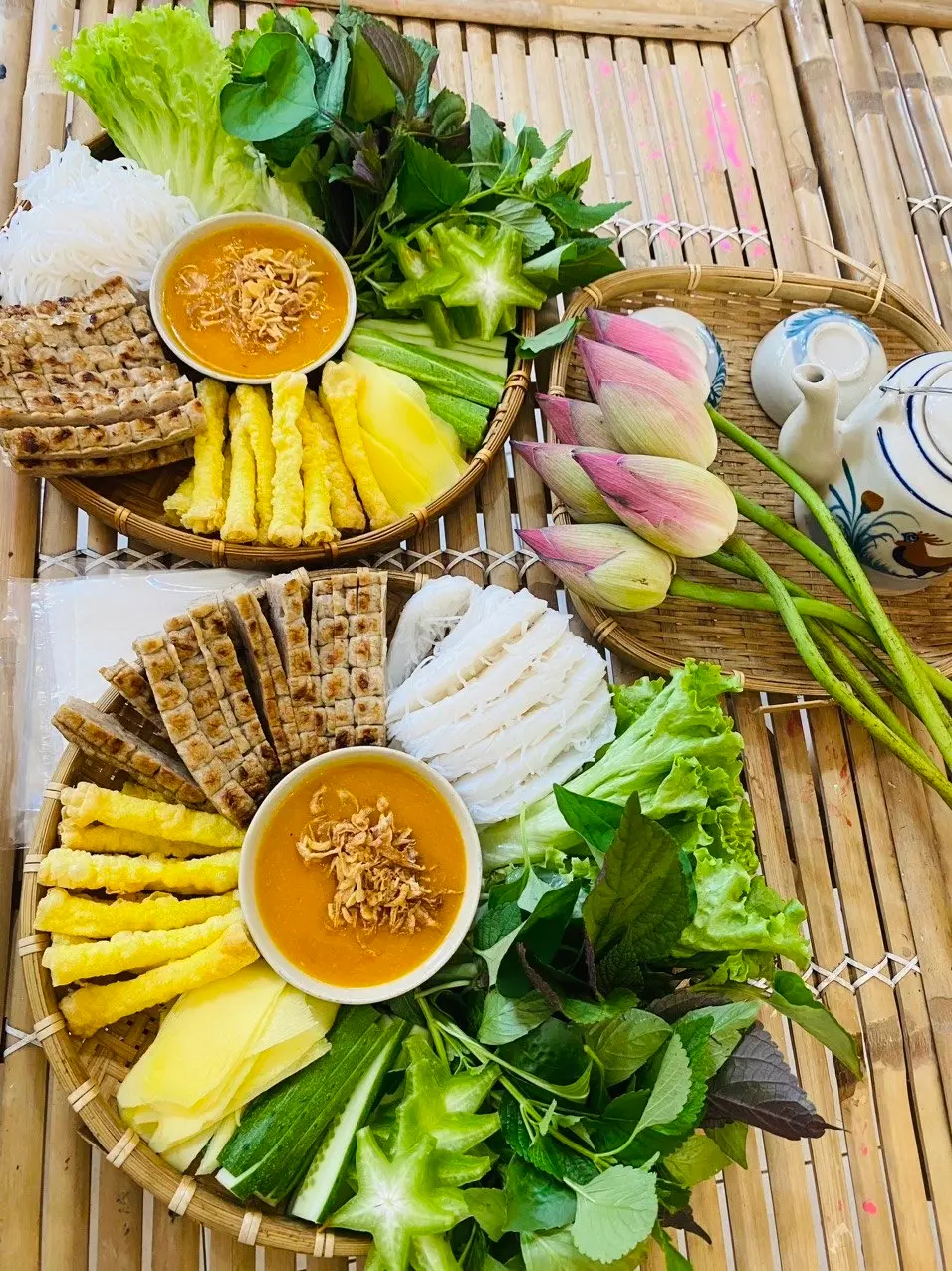 Hình ảnh Bún nem lụi 6 que