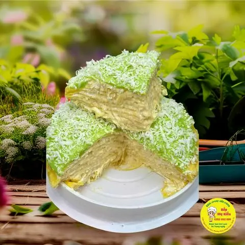 Hình ảnh Bánh crepe sầu riêng phú sĩ  550 -600g