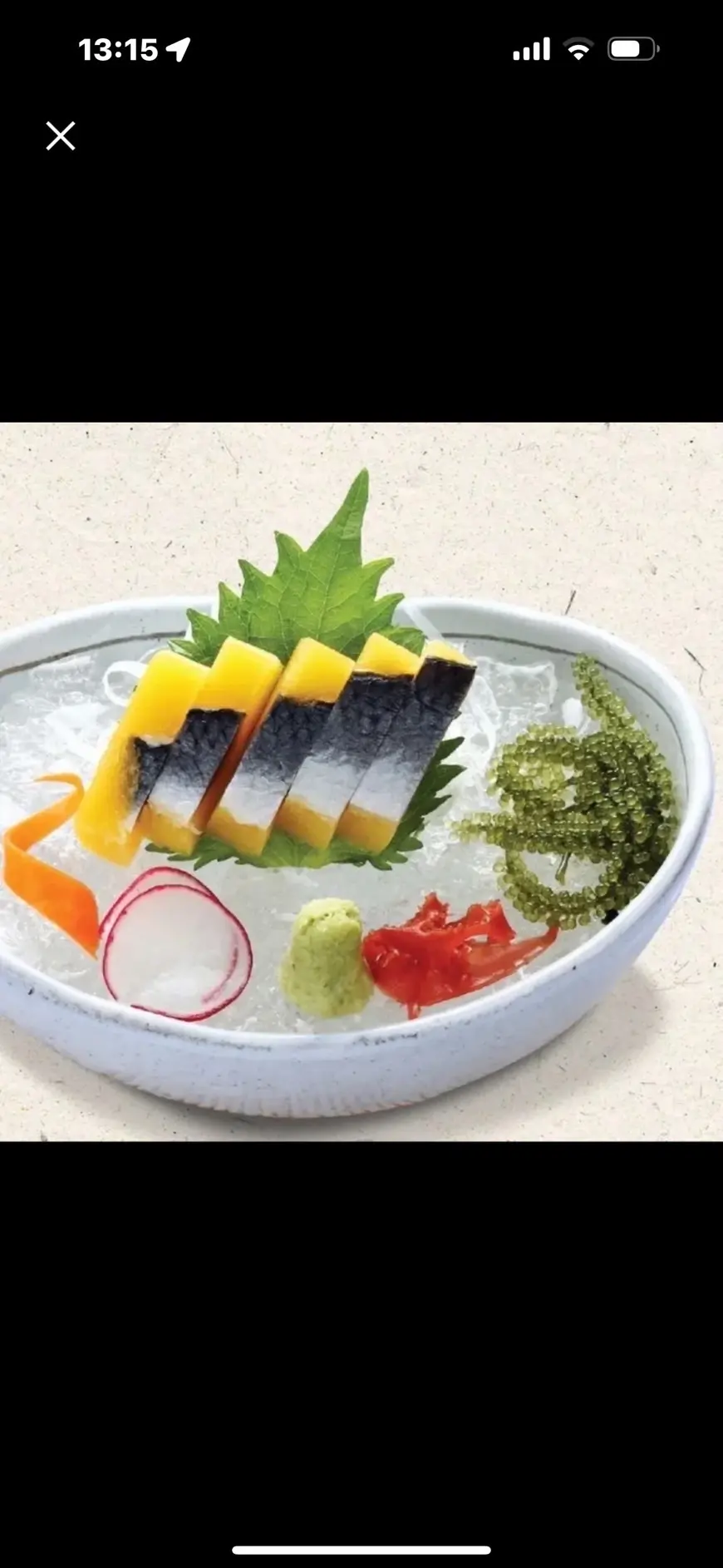 Hình ảnh Sashimi cá trích ép trứng