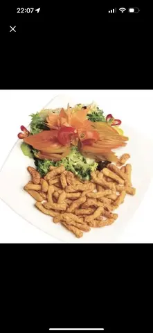 Hình ảnh Xôi chả cá nha trang nóng