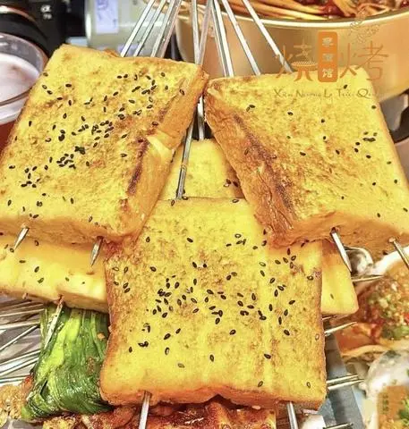 Hình ảnh C1a sandwich nướng bơ tỏi 烤蒜蓉吐司