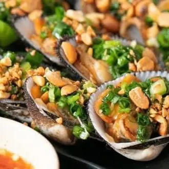 Hình ảnh Sò Lông Nướng Mở Hành 