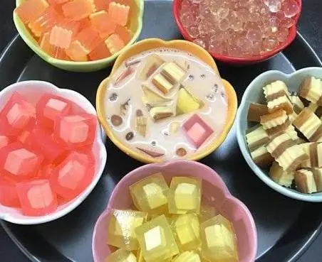 Hình ảnh Trà sữa truyền thống (ly khổng lồ)