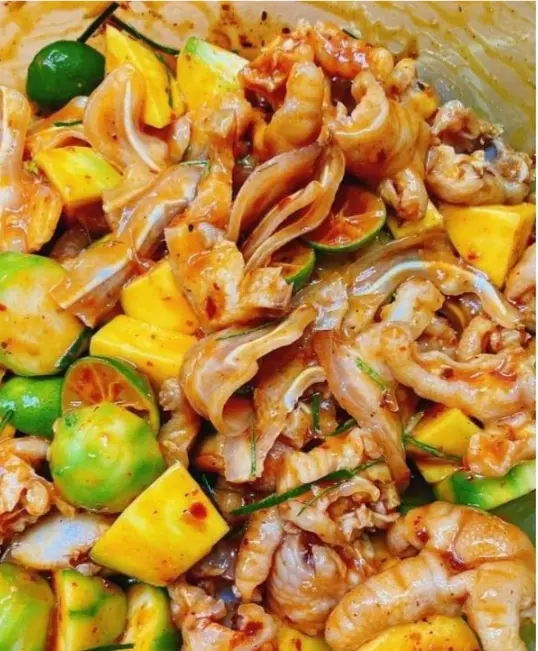 Hình ảnh Tai heo xốt thái  