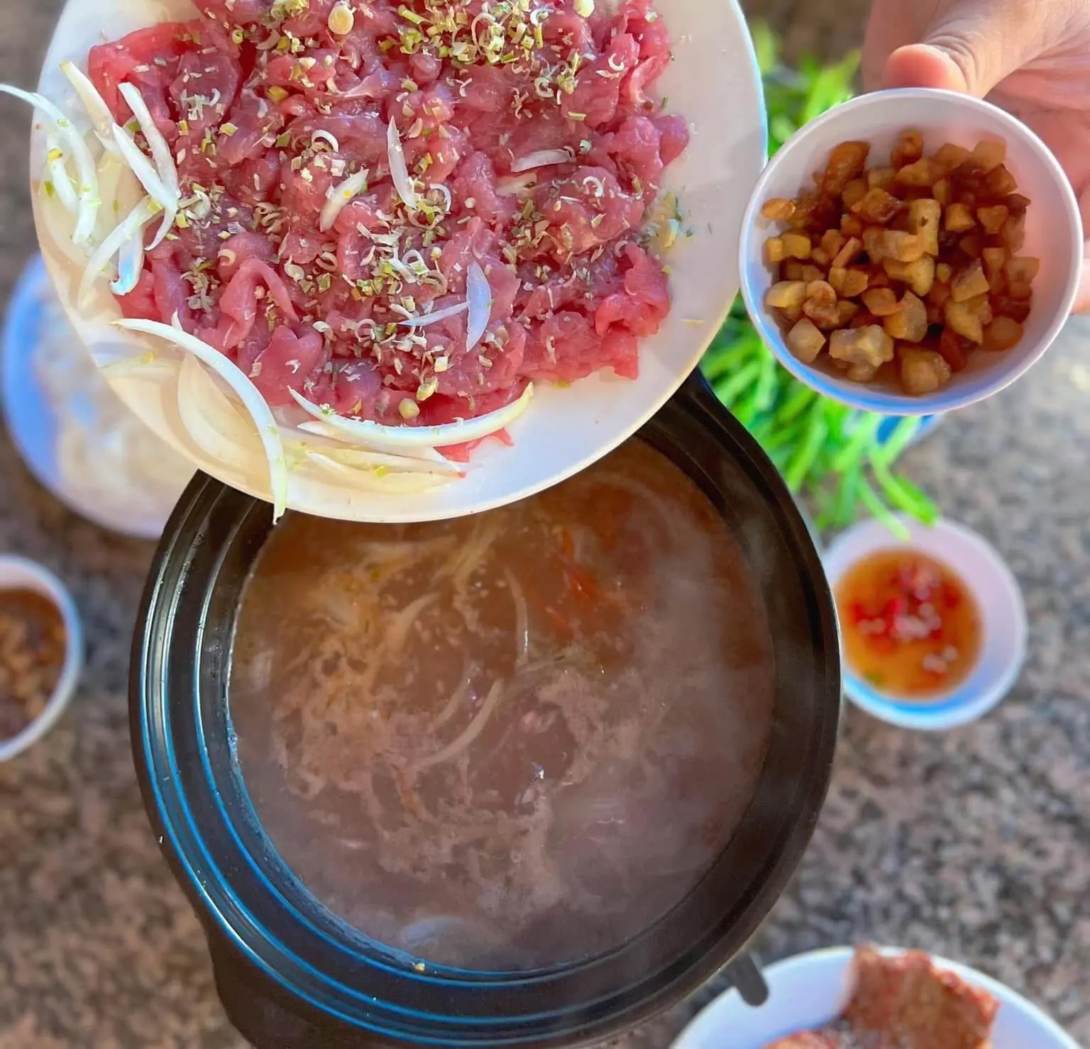 Hình ảnh Bò Nhúng Mắm Ruốc