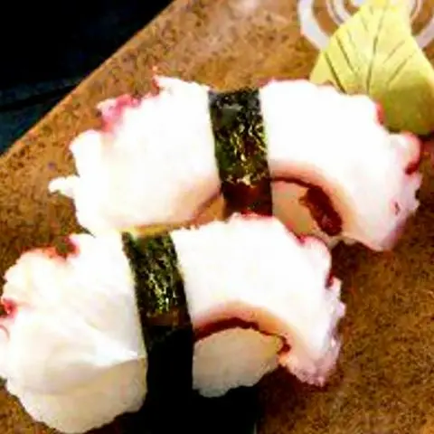 Hình ảnh G04 - Tako nigiri - Bạch tuộc