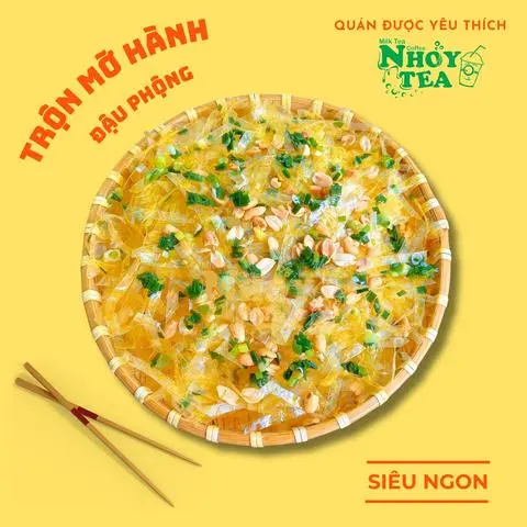 Hình ảnh Trộn Mỡ Hành, Muối Nhuyễn, Sốt Me ( Không Trứng )