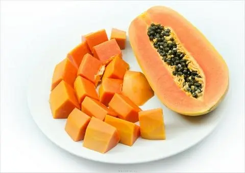 Hình ảnh Đu Đủ & Thơm 400gr 