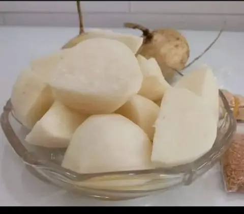 Hình ảnh Củ sắn cắt sẵn _500gr