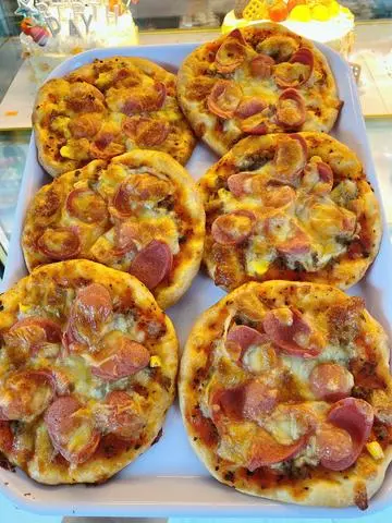 Hình ảnh Pizza Bò