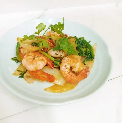 Hình ảnh Bò / Tôm Xào Hành 