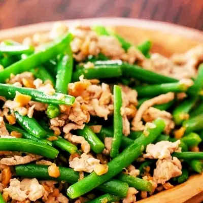 Hình ảnh Đậu que xào thịt ( chưa bao gồm cơm canh nhé)
