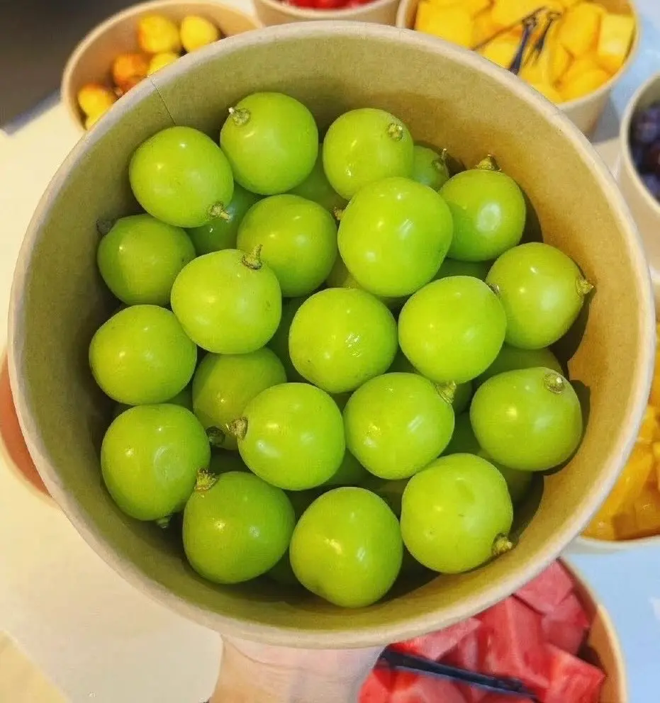 Hình ảnh Hộp 500g Nho sữa nhập khẩu 