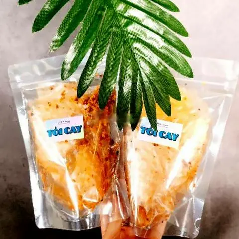 Hình ảnh Bánh tráng trộn tỏi cay