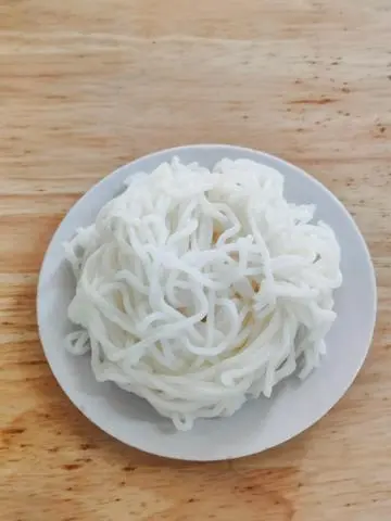 Hình ảnh Bún sợi lớn