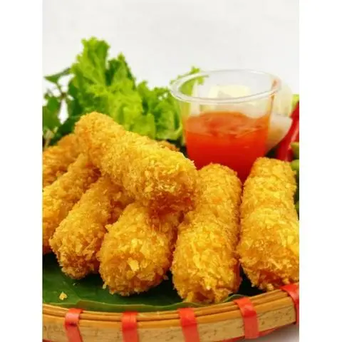Hình ảnh Nem Chua Rán Phố Cổ (3 Cây), Chiên Kèm (Tương Ớt, Cà)
