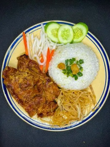 Hình ảnh Cơm Tấm Sườn Bì 