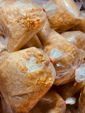 Hình ảnh BÁNH TRÁNG XIKE MUỐI TỎI