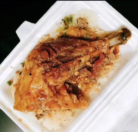 Hình ảnh Xôi đùi gà nhỏ