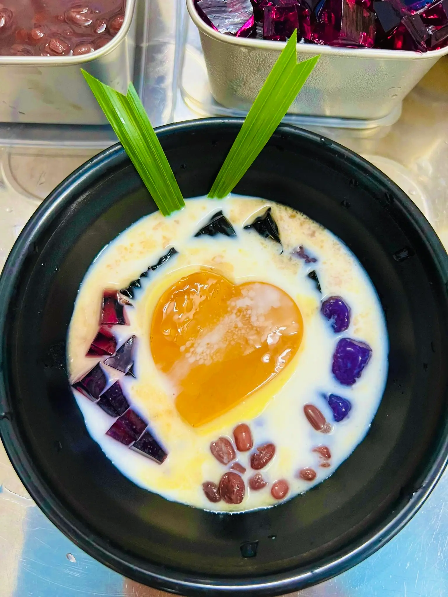 Hình ảnh CHÈ KHOAI DẺO SƯƠNG SÁO FLAN