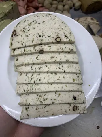 Hình ảnh chả lụa rong biển tươi 500g 