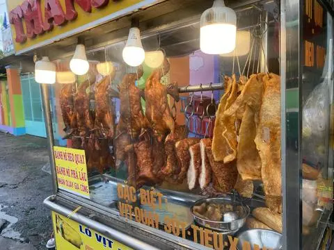 Hình ảnh heo miếng quay da giòn 300g