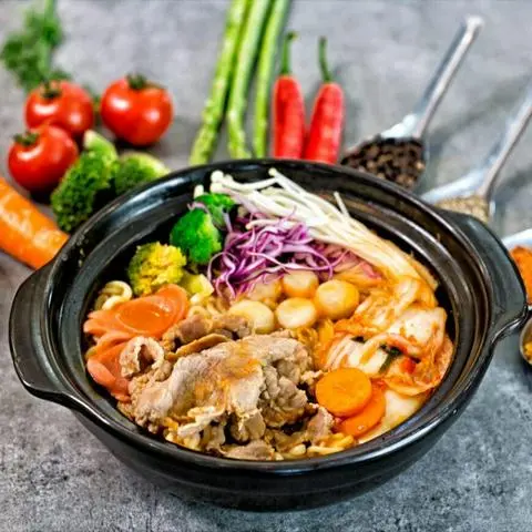 Hình ảnh Mì cay bò tái