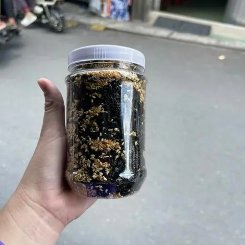 Hình ảnh  Rong biển cháy tỏi