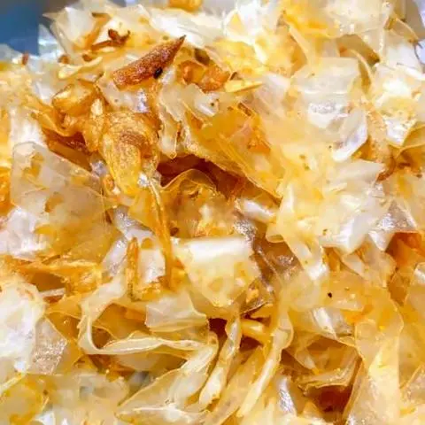 Hình ảnh Bánh tráng dẻo sợi muối béo sate dầu tỏi Bò Giòn